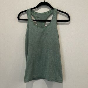 LULULEMON Sheer Stripe Green Swiftly Tech Racerback Tank Top Active Running Sz 6